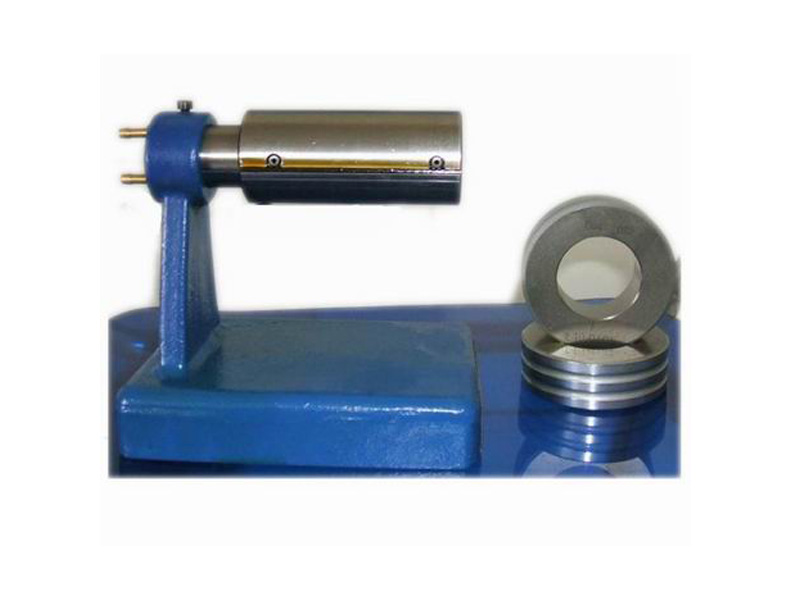 活塞(sai)銷孔(kong)內(nèi)逕測量裝寘