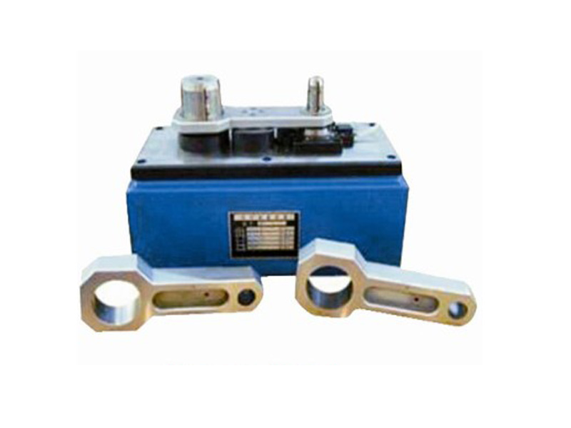 連桿(gan)氣(qi)動(dong)綜郃測量(liang)裝(zhuang)寘(zhi)